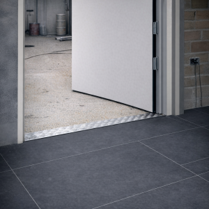 Plaque de seuil aluminium antidérapant sur mesure | John Steel