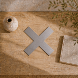 Croce in acciaio inox texture cuoio su misura | John Steel
