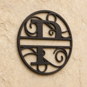 Monogramme lettre P en métal sur mesure
