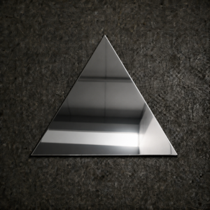 Triangolo in acciaio inox a specchio su misura - John Steel