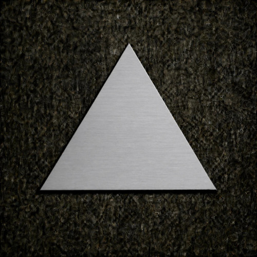 Triangolo alluminio spazzolato anodizzato su misura | John Steel